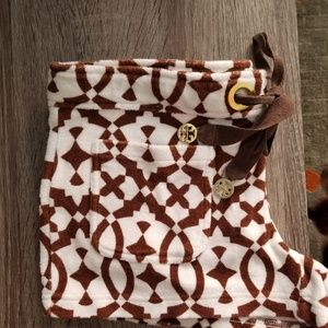 Tory Burch mid rise print short